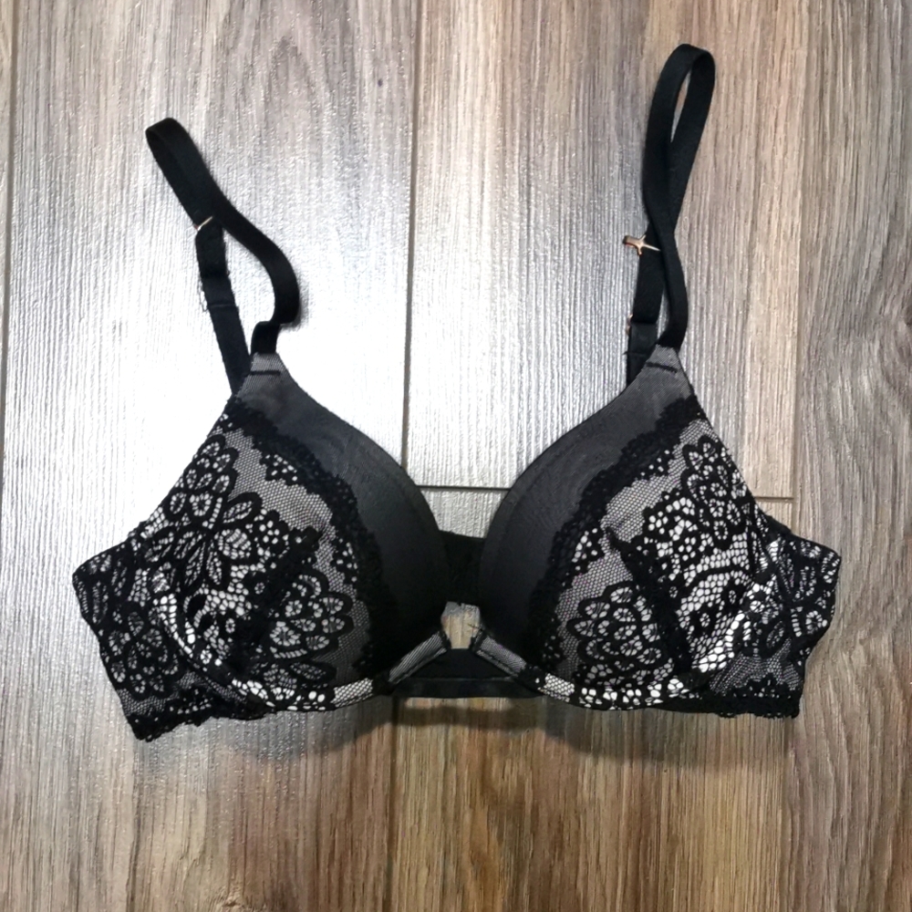 Rose + Vine Black & Pink Lace Push Up Bra, 32A